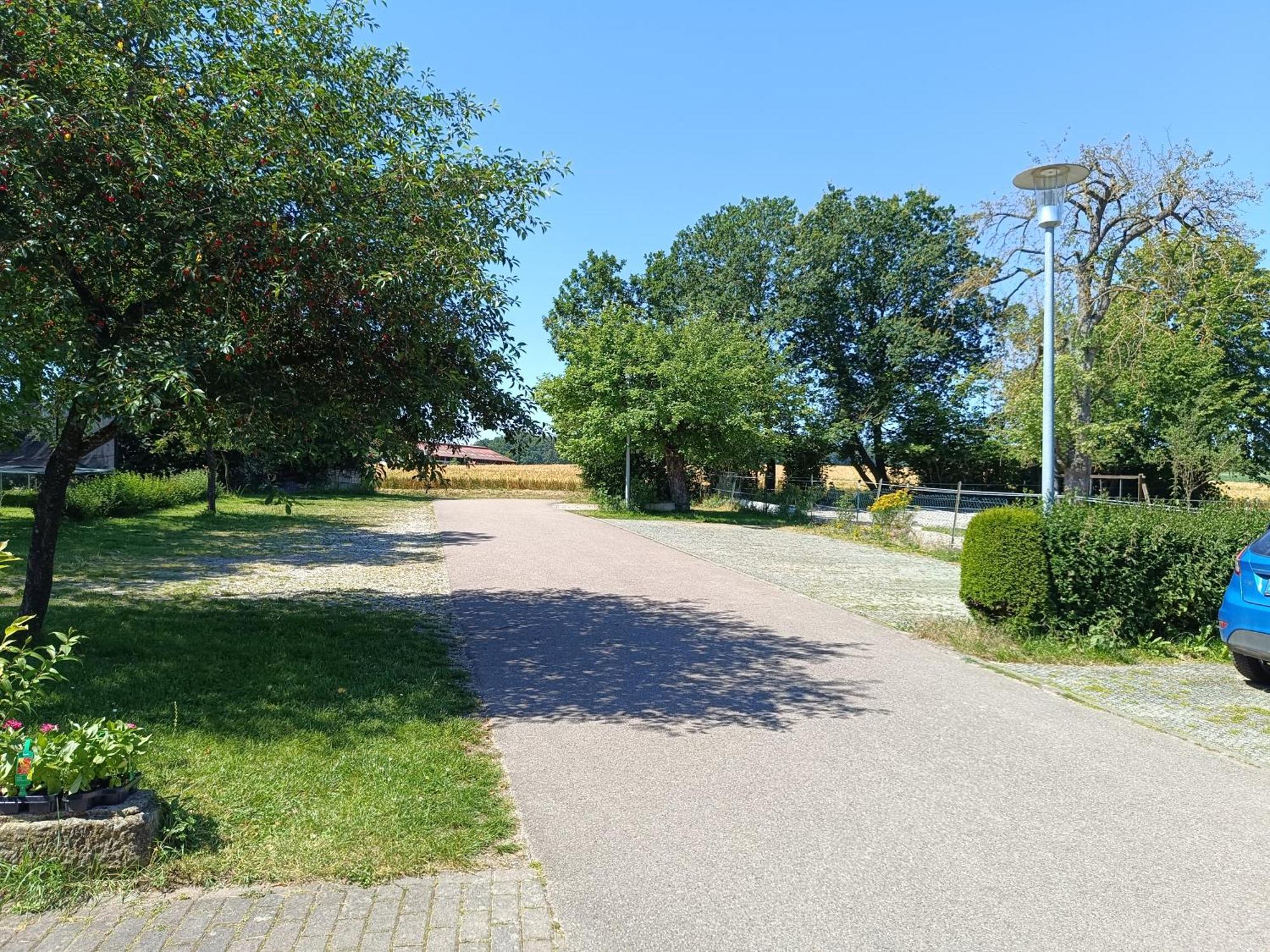 Landgasthof Zum Rappen Creglingen Bagian luar foto